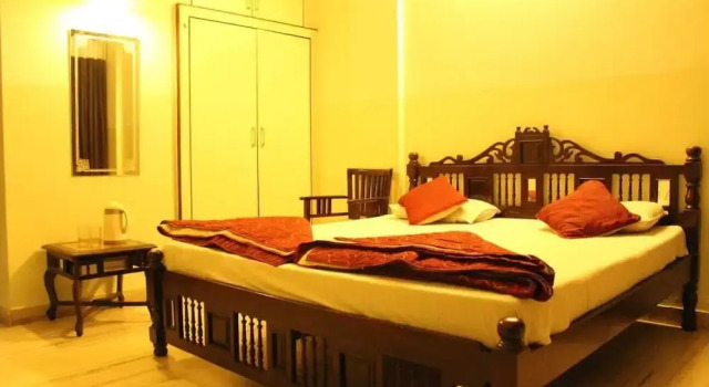 Двухместный номер Standard Hotel Chit Chat Palace