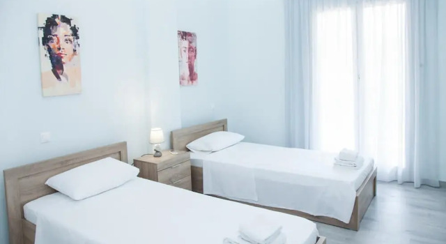 Апартаменты Sunny and Minimal apt in Glyfada With 3 Bdrm
