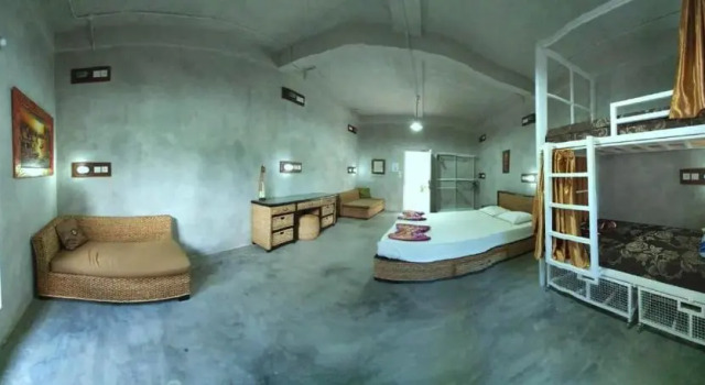 Bali Bobo Hostel, Prenota Ostello Hotel economici a Bali