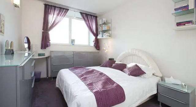 Veeve  Views Over Big Ben and The River Thames Central London 3 Bed, Забронировать Отель Лондон Большой Лондон, рядом с Комплекс Саут-Банк-центр