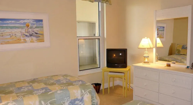 Люкс Spacious Condo With sky Views and Steps to South Beach