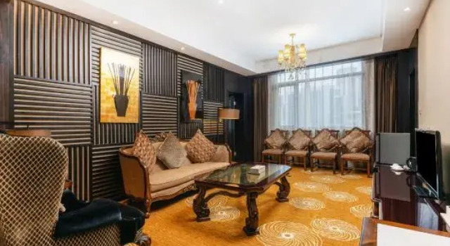 Семейный люкс Deluxe с 2 комнатами Tianyao Hotel