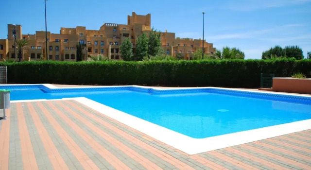 Апартаменты Beach Penthouse With hot tub