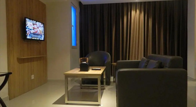 Wing Hotel Kualanamu Airport, Rezerwuj Hotel Hotele 3-gwiazdkowe w Batang Kuis, 3*