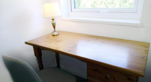 Коттедж Cozy 4 Bedroom House in Smethwick with 4 bathrooms perfect for contractors and families