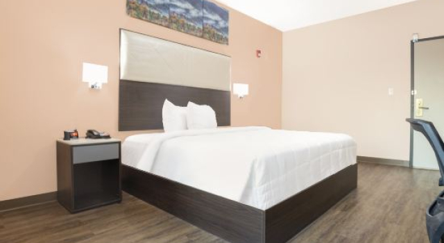 Люкс OYO Hotel Adairsville Calhoun South I-75