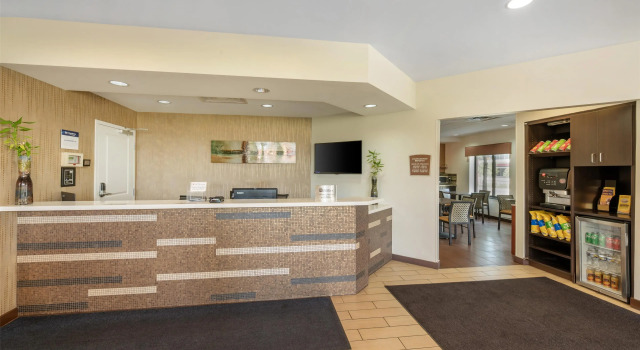 Best Western Plus College Park Hotel