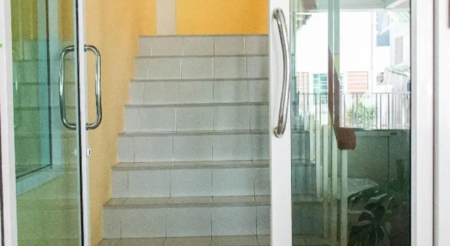 Suree Place Hostel, Забронировать Хостел Хостелы Хуахин, рядом с The East Square Hua Hin, Хостел