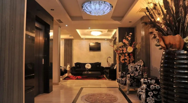 Grand Center Boutique Hotel