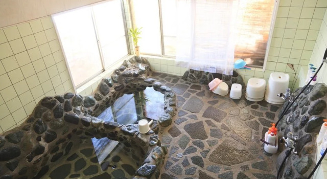 Yunoyama Onsen Morii Ryokan, Buchen Sie Hotel Akiota Hiroshima