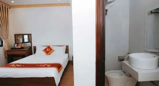 Номер Deluxe Vân Nhi MTV Hotel