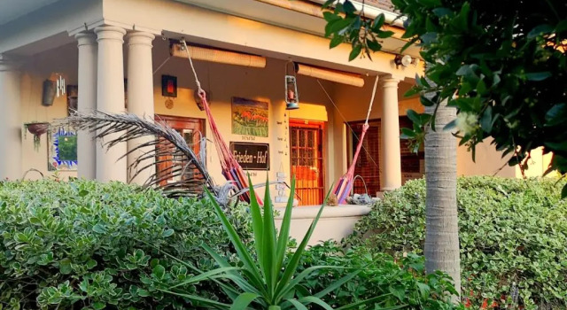 Frieden-Hof Guest Accommodation