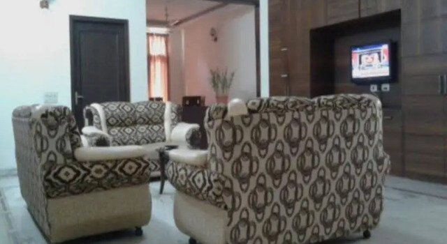 Star Boutique Guest House, Rezerwuj Pensjonat Panchkula Delhi