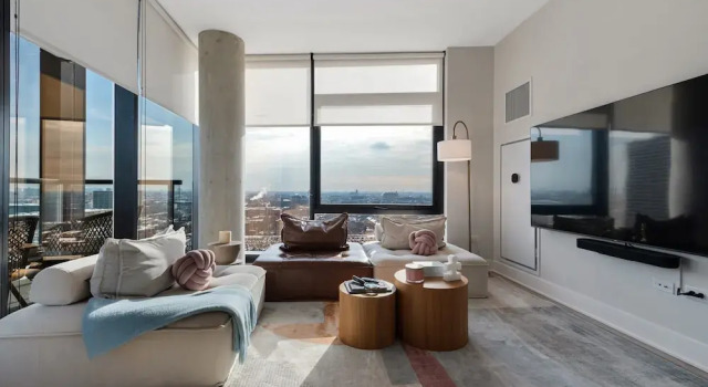 Unforgettable Stay High End 2BR Easy City Access
