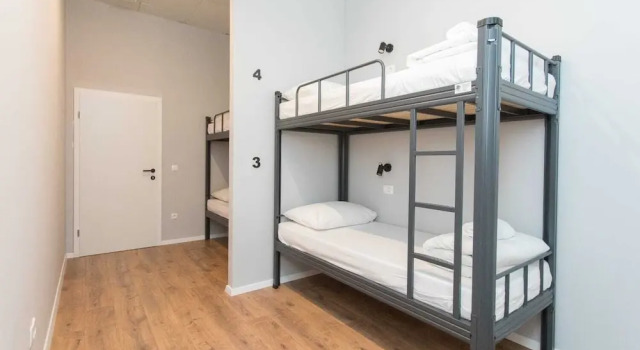 Кровать в общем номере Hostel Cool