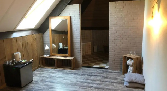 Bed & Breakfast de Bimd Hoeve, Buchen Sie Bed & Breakfast De Bus Nordbrabant