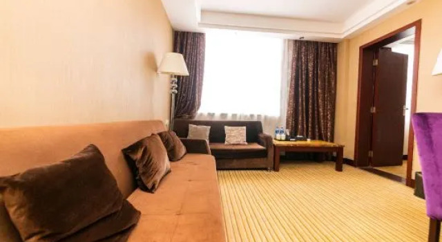 Люкс Business Huasheng Hotel