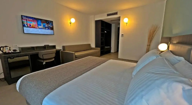 Номер Deluxe Resort La Battigia Beach & Spa