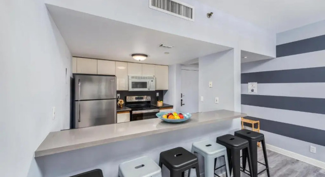 South Beach Suites in Ocean Drive