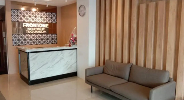Front One Boutique Tugu Muda Semarang, Reservar Hotel boutique Hotéis baratos em Semarang, perto de Lawang Sewu