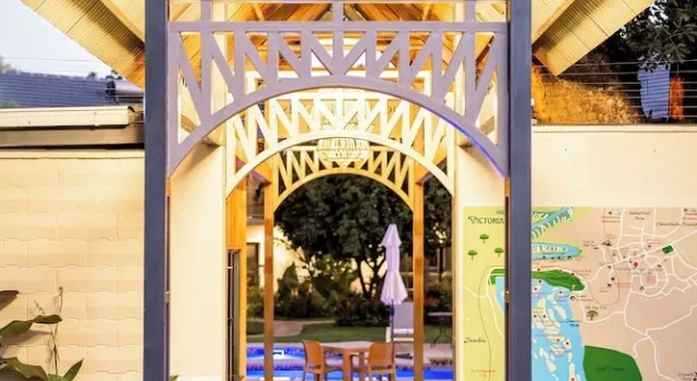 Victoria Falls Oasis, Buchen Sie Hotel Victoriafälle 