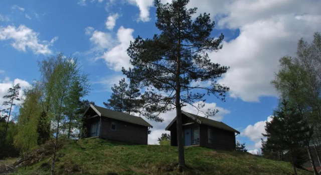 Mandalselva Laksehytter, Rezervovat Hotel Marnardal 