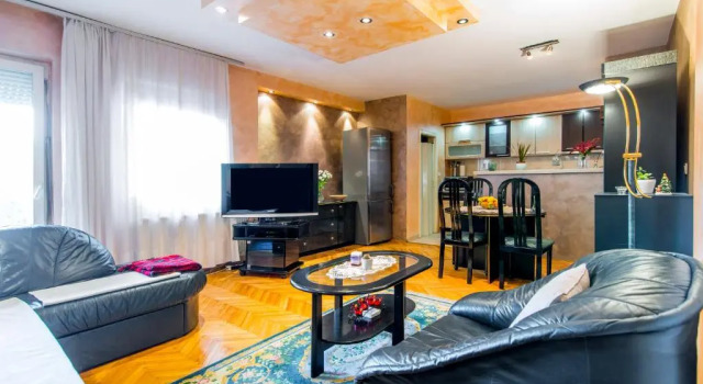 Apartment City center, Забронировать Апартаменты/квартира Нови-Сад Воеводина