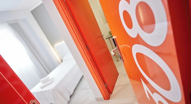 Hotel DL Port, Забронировать Отель Отели и гостиницы Кастельон-де-ла-Плана, Отель