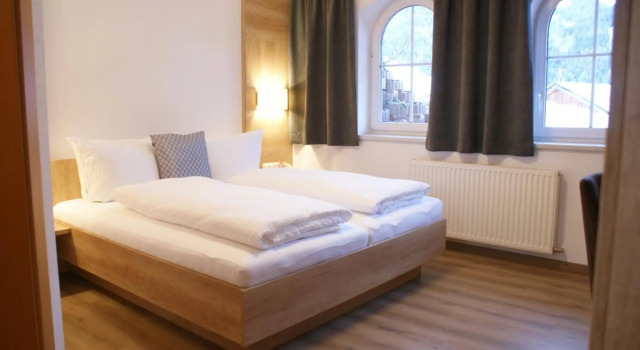 Haus Siegele Marco, Prenota Hotel Hotel a Tirolo con parcheggio, Parcheggio