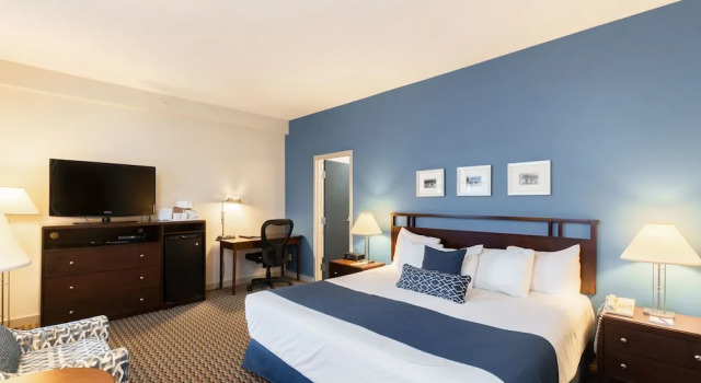Номер Deluxe Ocean Promenade Hotel