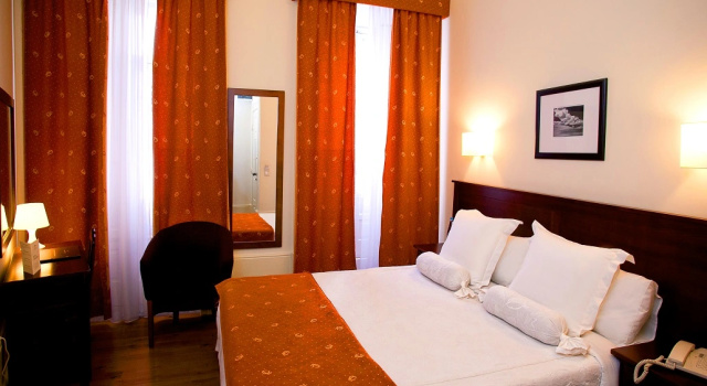 Двухместный номер Standard Hotel Aliados