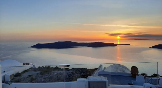 Люкс с видом на море Vitsentzos Suites