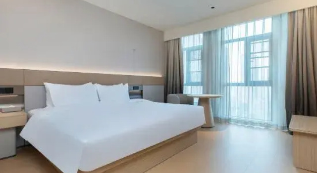 Люкс JI Hotel (Chaoyang West Lake Wanda Guohaixin Street)