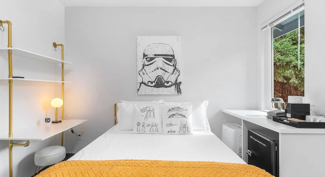 Студия Classic Luke's Jedi Meditation Chamber