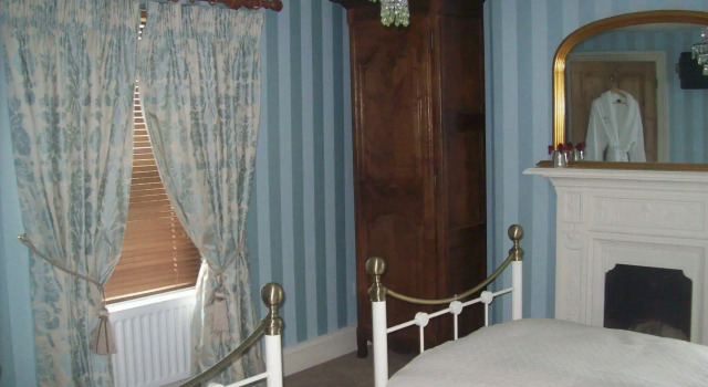 Roxbro House