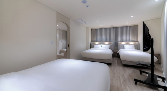 Трёхместный семейный люкс Hotel Modak Namdaemun