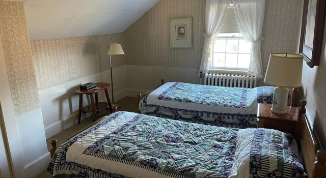 Номер Standard Blue Bear inn
