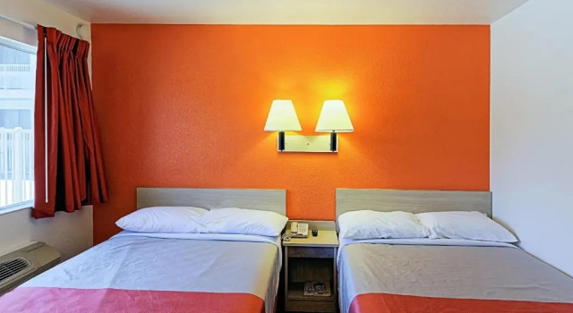 Четырёхместный номер Deluxe Motel 6-Chico, CA