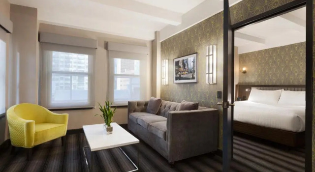 Люкс Terrace Signature Hotel Edison Times Square