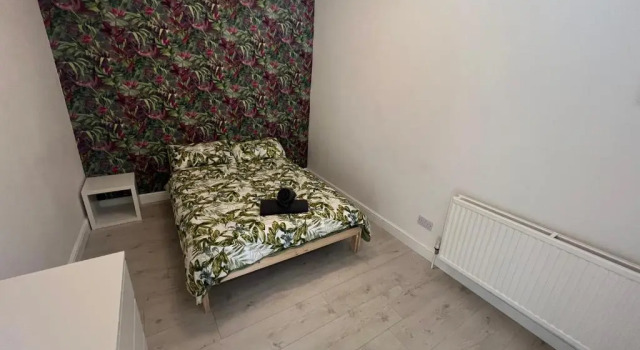 Апартаменты Tropical Apartment, 10 min from Blackpool tower, outside space, sleeps 12