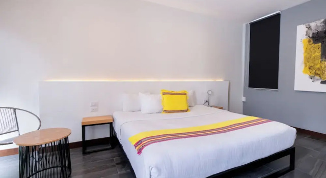 Urban Puebla by Grupo Amber, Rezerwuj Hotel Hotele w State of Puebla z parkingiem, Parking