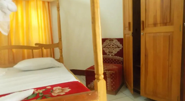Standard Dreier Familie Zimmer Townview Hotel Mubende