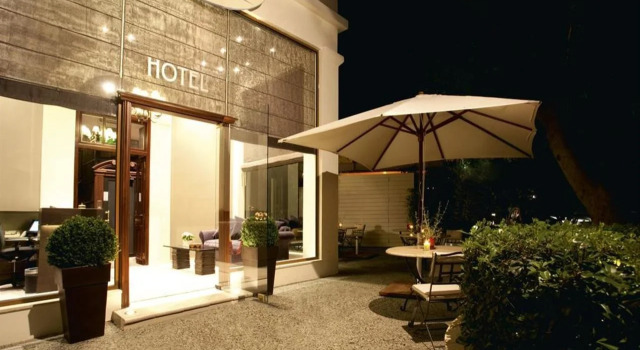 Kefalari Suites