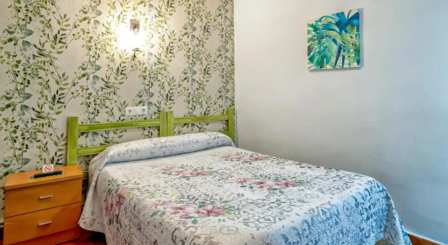 Pension La Playa, Забронировать Отель Талавера-де-ла-Рейна Toledo Province, рядом с Playa de los Arenales
