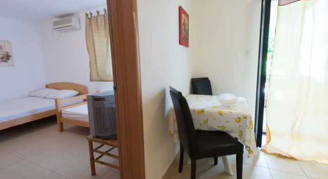 Апартаменты Petrovac apartments
