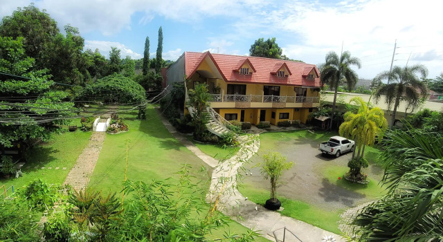 Люкс Sunny Point Hotel