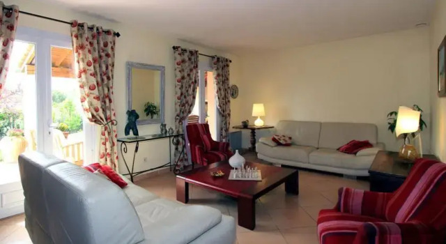 Les Vignes Blanches Villa, Prenota Villa Caumont-sur-Durance Valchiusa
