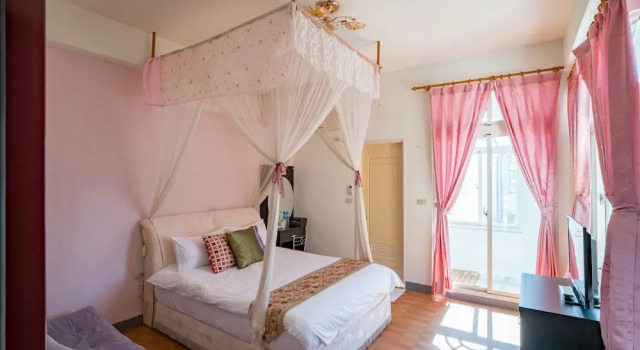 Двухместный номер Standard с балконом Hualien Tour B&B