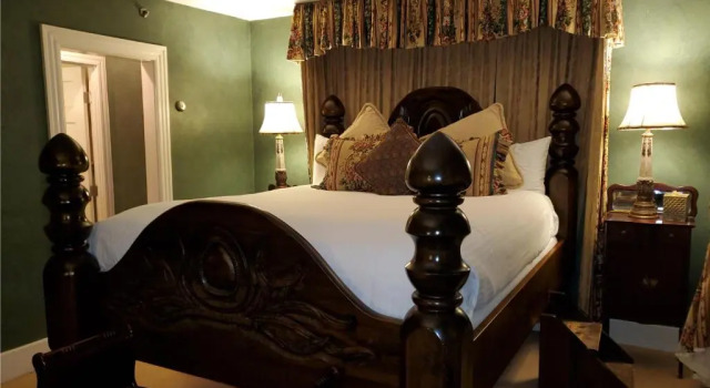 Wynstone Inn, Забронировать Отель «постель и завтрак» Бизнес-отели Ньюпорт, рядом с Музей истории Ньюпорта, 4* 5*