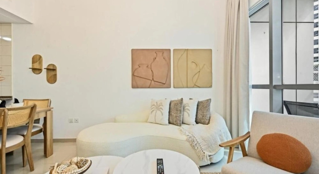 Bloomfields Signature 1BR Bay Central We, Забронировать Апартаменты/квартира Отели Эмирата Дубая с парковкой, рядом с Торговый центр The Beach, Парковка